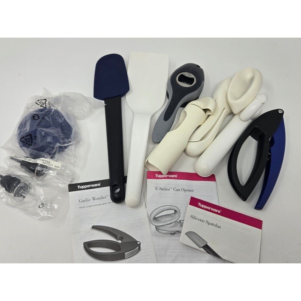 VINTAGE TUPPERWARE KITCHEN TOOLS COOKING UTENSILS CORKSCREW CAN OPENER SPATULA